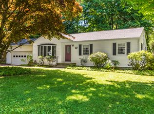 90 Russ Rd, Trumbull, CT 06611