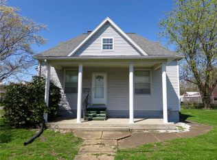 411 S Church St, Mount Olive, IL