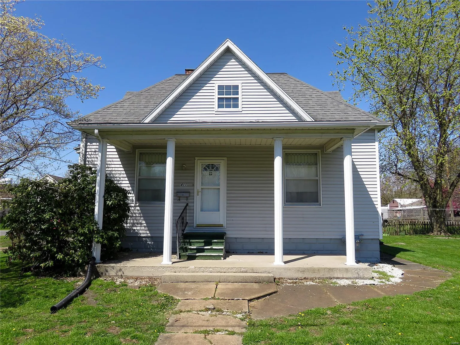 411 S Church St photo 1