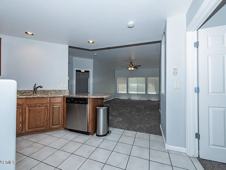 14000 N 94th St #2195 — Photo 25