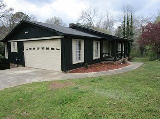 5 Forest Hill Dr SE, Silver Creek, GA 30173