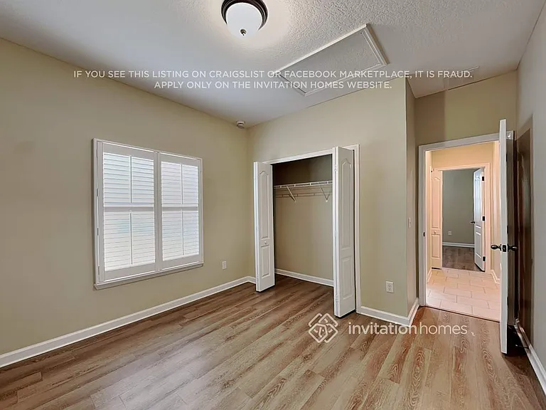 236 Tadcaster Ct — Photo 13