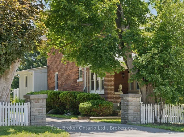 89 Rose Glen Rd N, Pt Hope, ON L1A 3V6