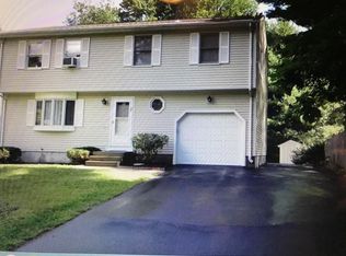 35 Senator St, Springfield, MA 01129