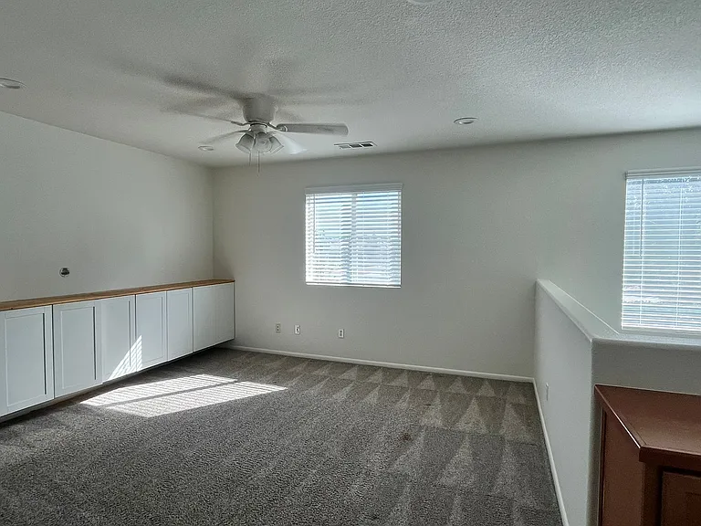1920 N Fulgham Ave — Photo 13