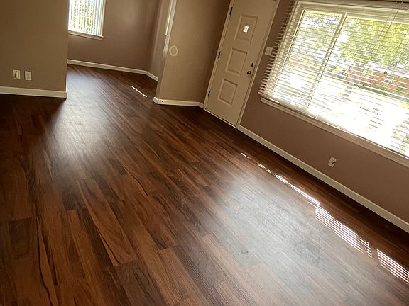 3rd image of 7934 Menola St
