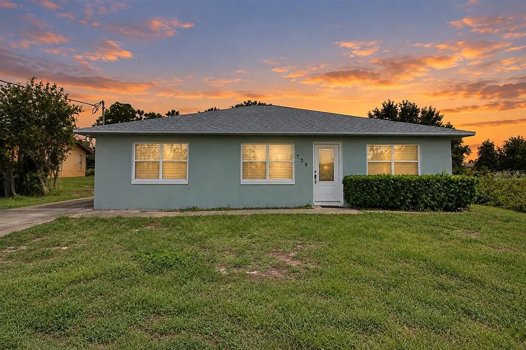 3 bed, 2.0 bath, 1436 sqft, $1,750 — Photo 1