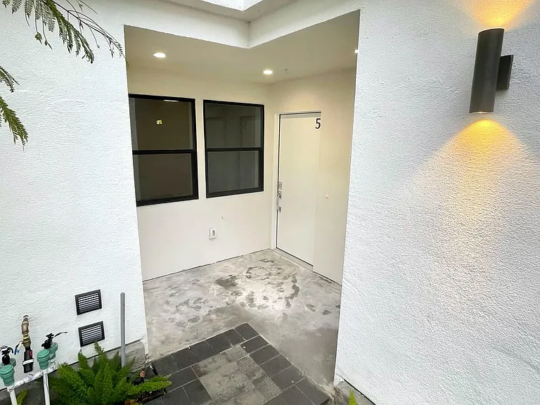 Unit 5 Entrance