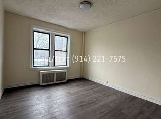 275 McLean Ave, Yonkers, NY 10705