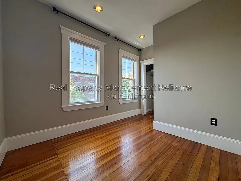 44 Pingree St #5 — Photo 9