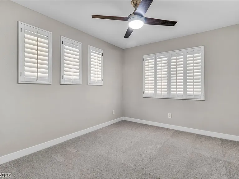 1712 Estrella St — Photo 38