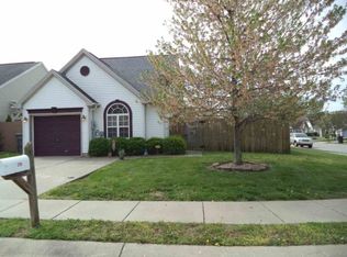 5798 Riverwalk Cir, Newburgh, IN 47630