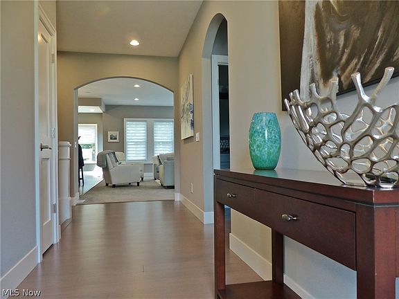 5th image of 10215 Brian Dr