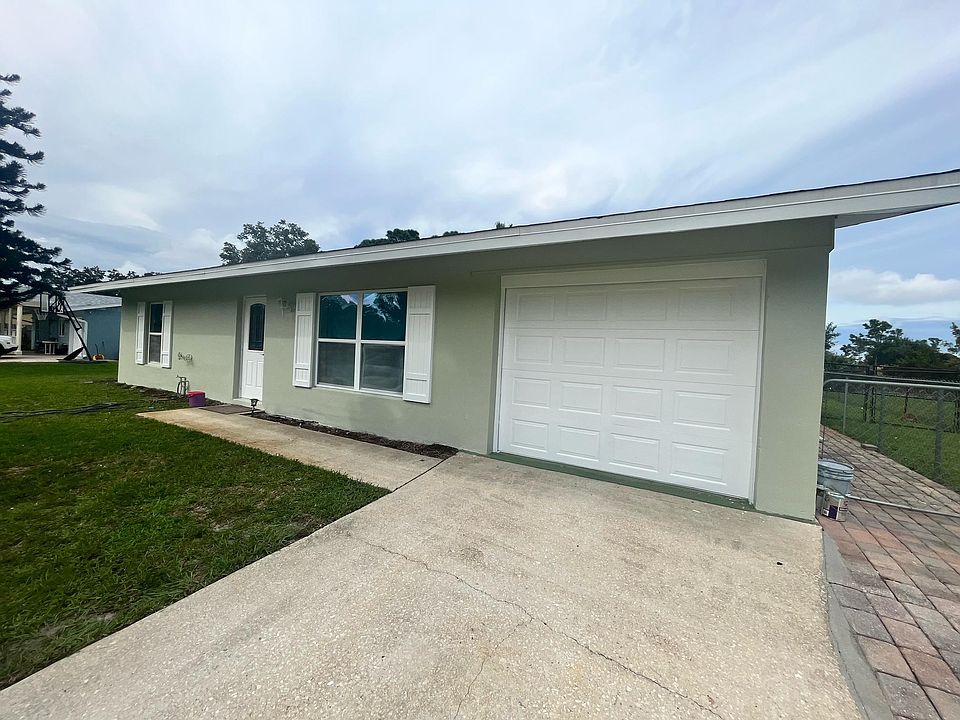 1st image of 249 SW Lucero Dr