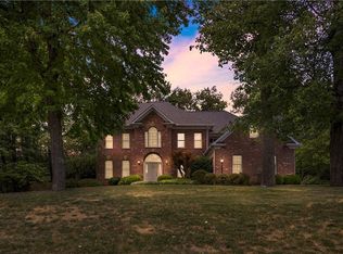 4006 Forest Glen Dr, Greensburg, PA 15601