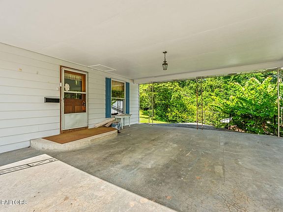 4th image of 267 Teague Mountain Rd