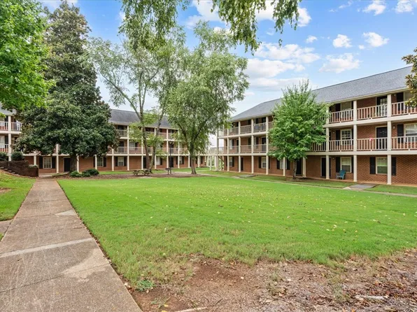 250 Elm St APT 324, Clemson, SC 29631