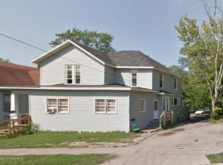406 Broadway Ave, Benton Harbor, MI 49022