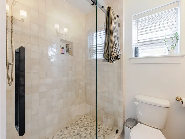 63121 De Haviland Ct — Photo 22