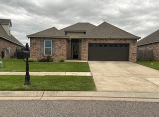 113 Bluegrass Creek Rd, Youngsville, LA 70592