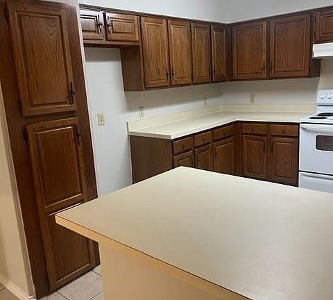 5th image of 1105 Fairhaven Dr