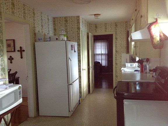 4th image of 1409 W Avenue M
