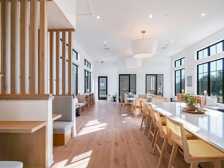 Citizen House MLK — Photo 15