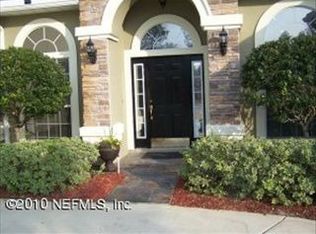 104 Elmwood Dr, Saint Johns, FL 32259
