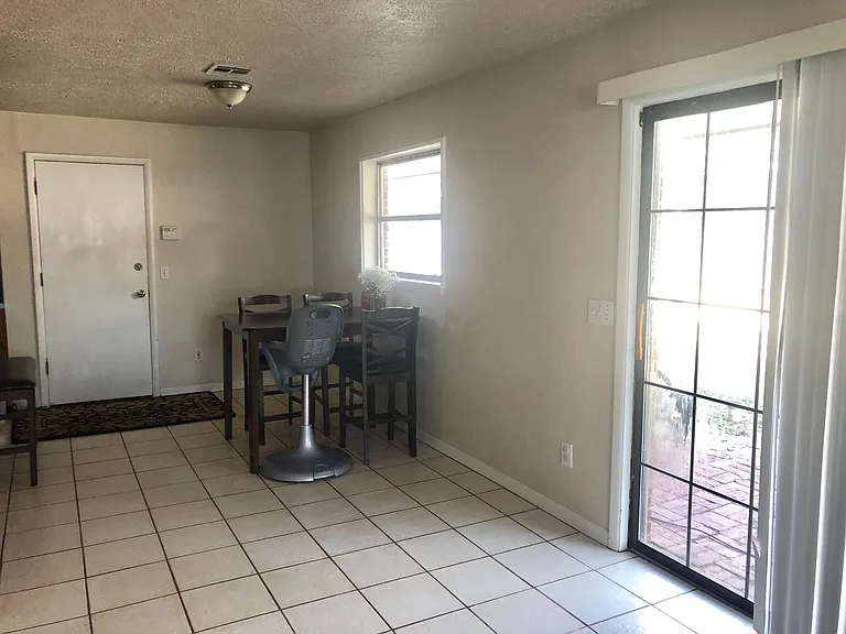 2817 Orlando Rd — Photo 8
