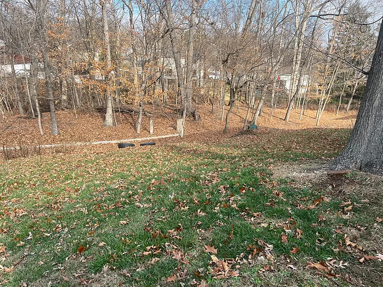 15605 Highcroft Dr — Photo 22