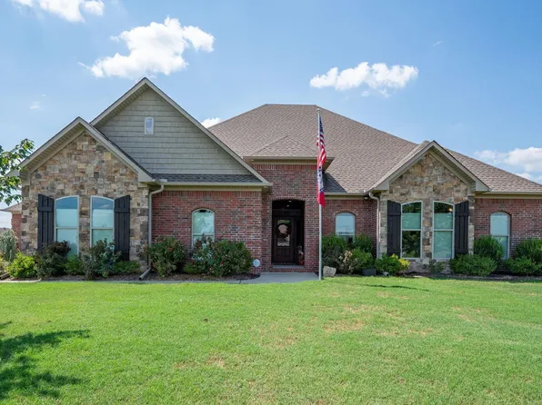 22 S Mount Olive Rd, Vilonia, AR 72173