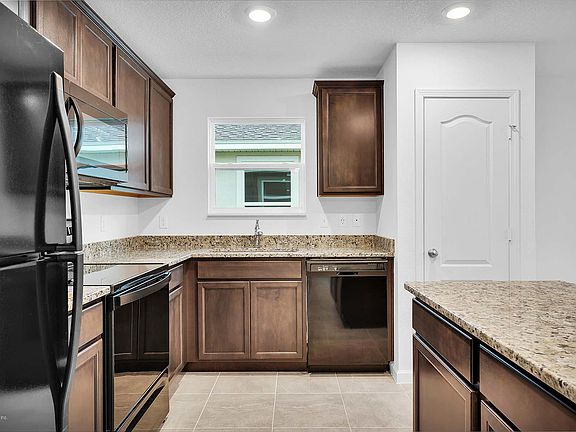 2nd image of 77326 Lumber Creek Blvd