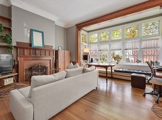 351 Beacon St APT 4, Boston, MA 02116