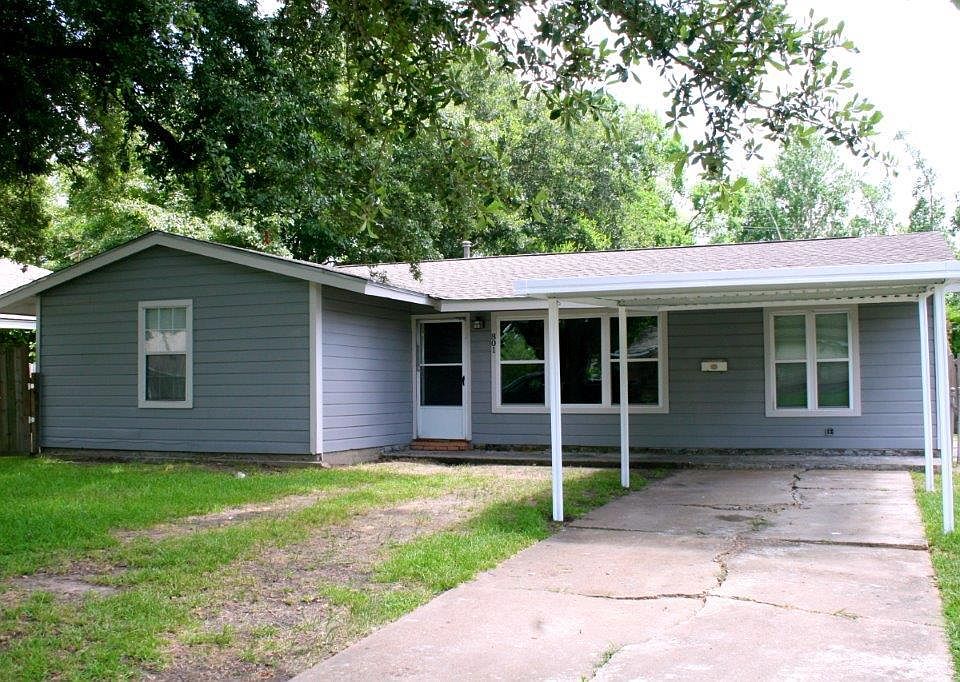 1st image of 801 Temple Dr