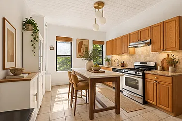 444 Bergen Street, #2R