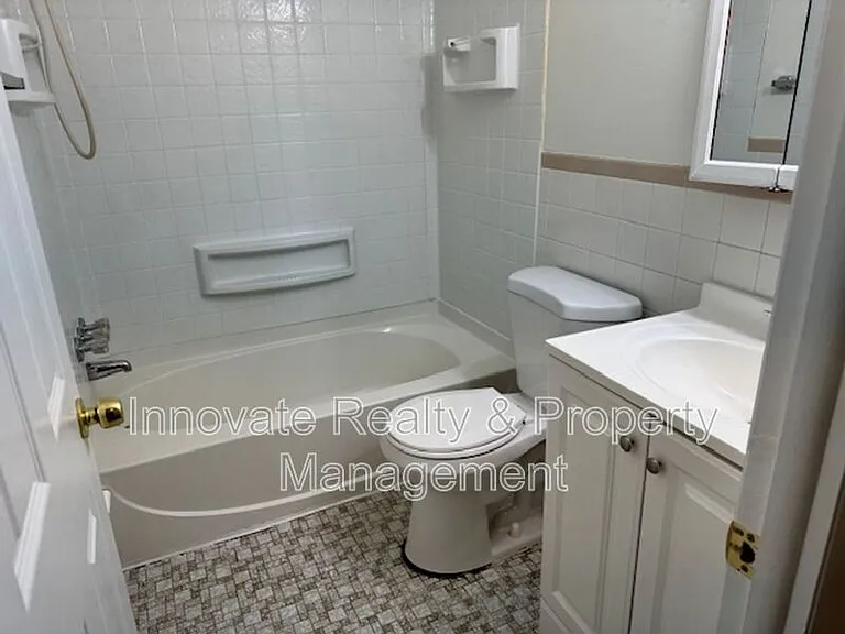 29 E Logan Ave #2 — Photo 5