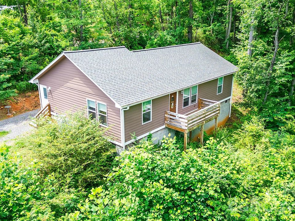 1st image of 24 Old Rogers Ln