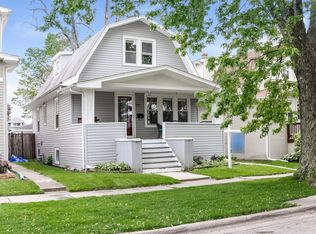 2141 N 73rd Ct, Elmwood Park, IL 60707