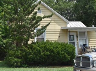118 N 6th St, Sainte Genevieve, MO 63670
