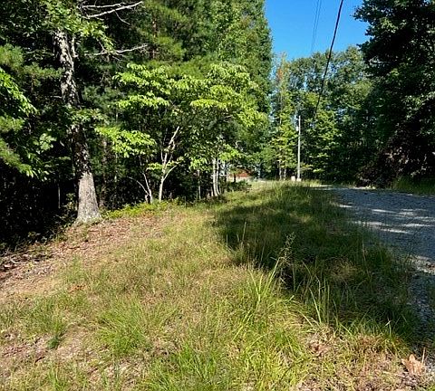 4th image of 57 Honeysuckle Ct