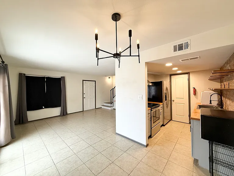 4462 E Pueblo Ave — Photo 4