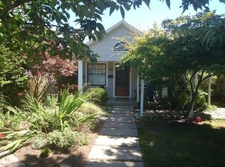 5052 36th Ave SW, Seattle, WA 98126