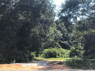 192 White Chapel Rd, Carriere, MS 39426