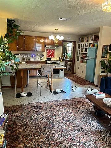 2617 Danneel St — Photo 3
