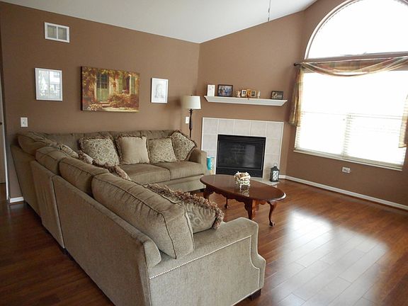 3rd image of 18268 Murphy Cir #18268
