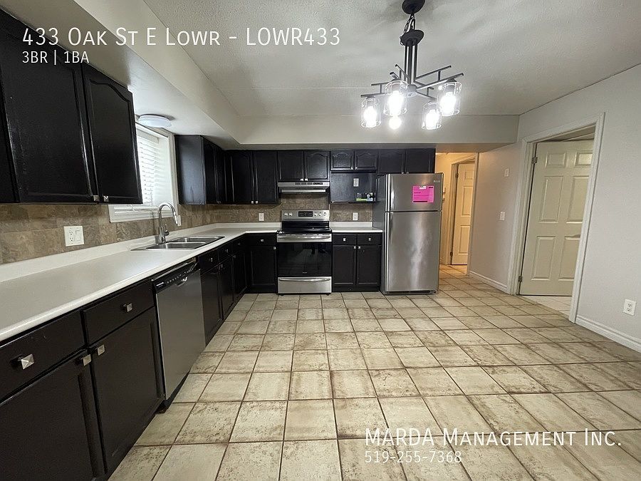 1st image of 433 Oak St E #Lowr433