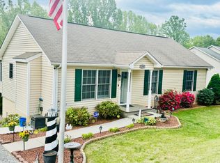 1236 Carroll Rd, Goodview, VA 24095