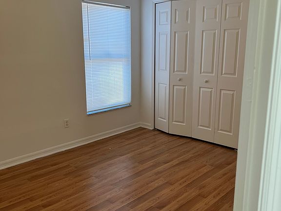 4th image of 1949 Spruce Ridge Dr