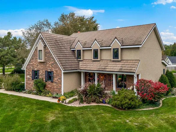 12306 W 154th Ter, Overland Park, KS 66221