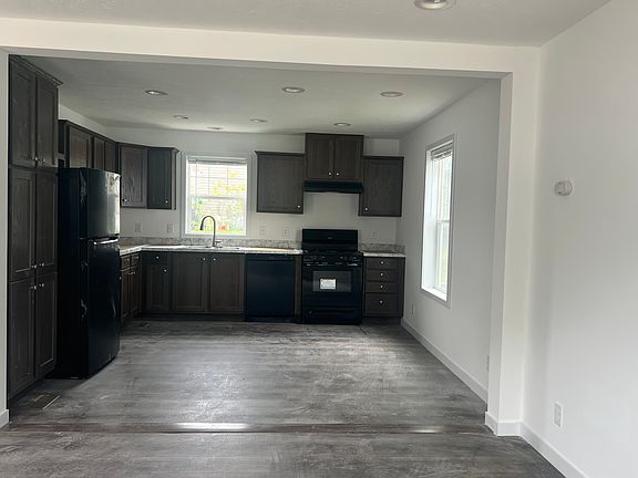 2nd image of 9377 River Dr
